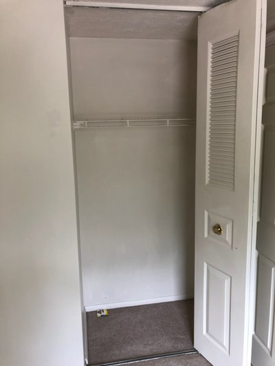 8×11 self storage unit at 217 Oak Manor Dr Glen Burnie, Maryland