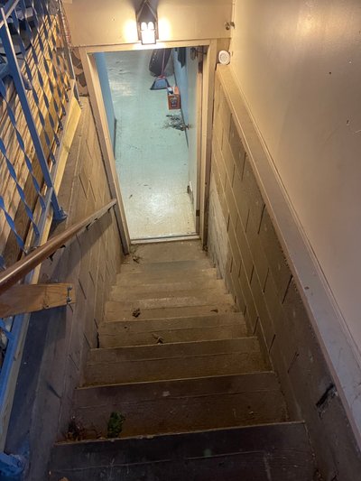 24×24 Basement in Independence, Missouri