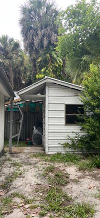 10 x 10 Shed in Sarasota, Florida