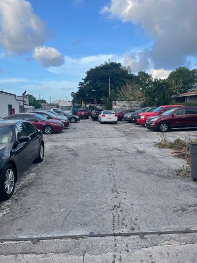 10 x 20 Parking Lot in Miami, Florida