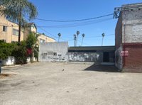 15 x 8 Parking Lot in Los Angeles, California
