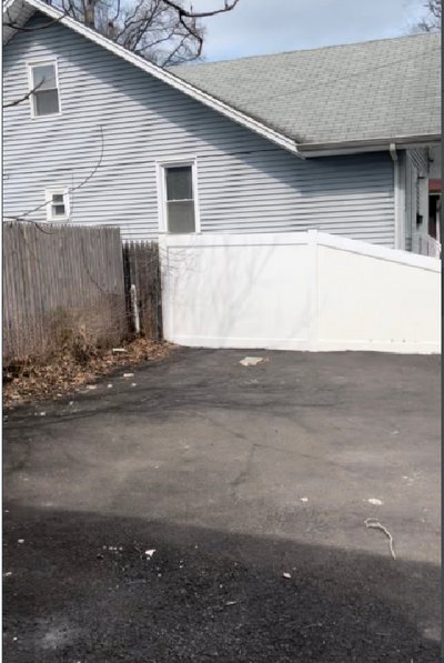 20 x 10 Unpaved Lot in Roselle, New Jersey near [object Object]