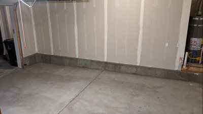 Small 10×10 Garage in Syracuse, Utah