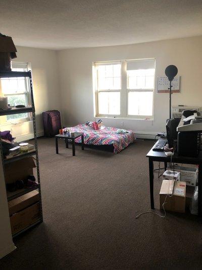 10 x 10 Bedroom in Springfield, Massachusetts