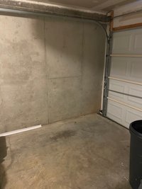 6 x 4 Garage in Shrewsbury, Pennsylvania
