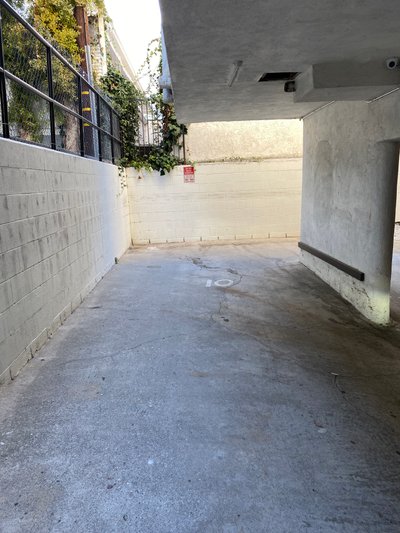 24 x 10 Carport in Beverly Hills, California