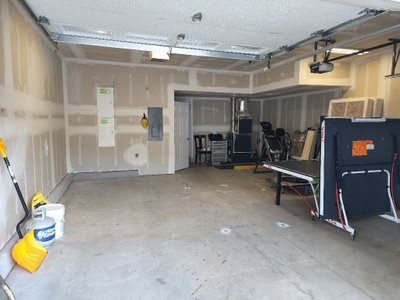 26 x 22 Garage in Hanscom Air Force Base, Massachusetts