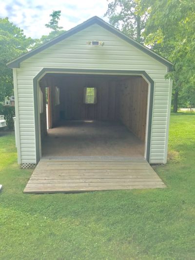 23 x 11 Shed in Port Tobacco, Maryland