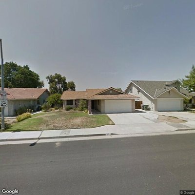 20 x 7 Driveway in Clovis, California