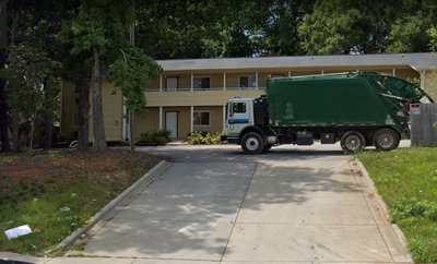 50 x 10 Parking Lot in Charlotte, North Carolina near [object Object]