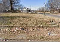 40 x 10 Unpaved Lot in Memphis, Tennessee