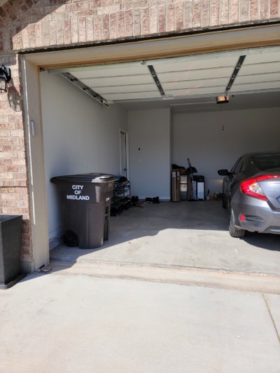 16 x 8 Garage in Midland, Texas near [object Object]