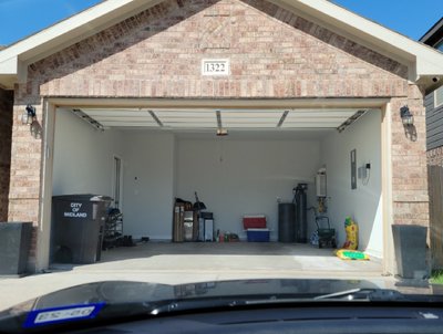 16 x 8 Garage in Midland, Texas near [object Object]