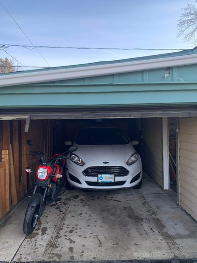 22 x 10 Garage in Des Plaines, Illinois near [object Object]