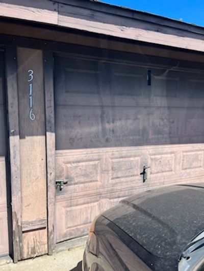Small 10×10 Garage in Modesto, California