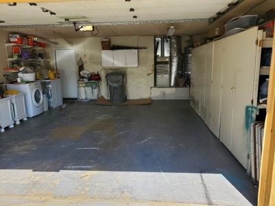 19 x 8 Garage in Cathedral City, California