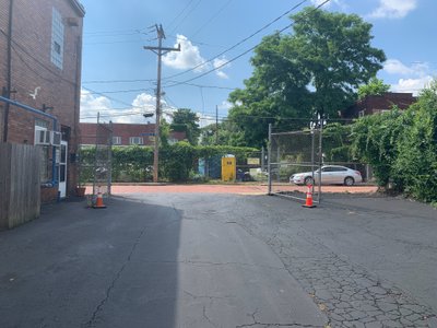 20 x 10 Parking Lot in Pittsburgh, Pennsylvania