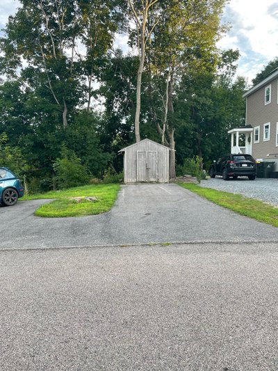Medium 10×40 Driveway in Bridgewater, Massachusetts