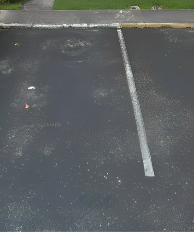 Small 10×20 Parking Lot in Rocky Hill, Connecticut