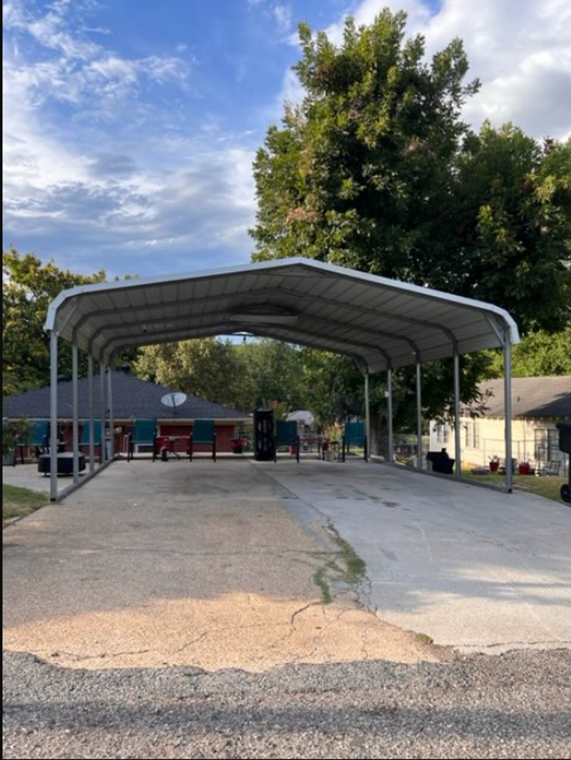 Carport in Shreveport, Louisiana 0