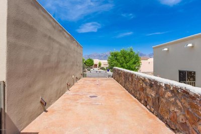 30 x 10 Driveway in Las Cruces, New Mexico