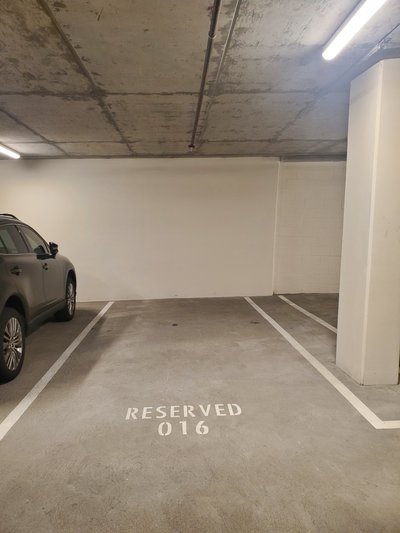 20 x 10 Parking Garage in Irvine, California near [object Object]