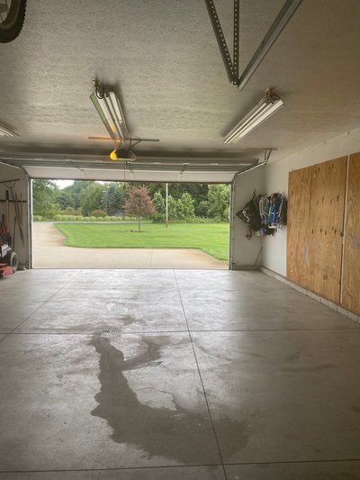 34 x 10 Garage in Elkhart, Indiana