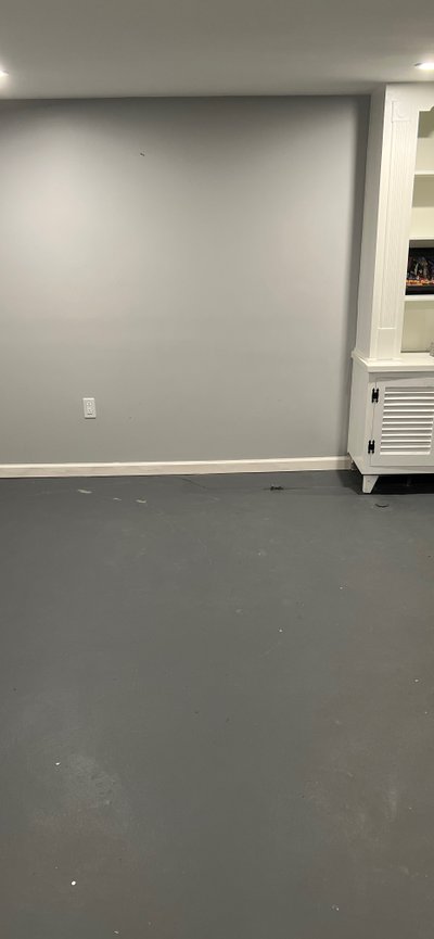 Small 10×10 Basement in New Britain, Connecticut