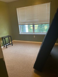 10 x 10 Bedroom in East Hartford, Connecticut