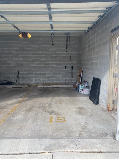 Medium 10×20 Garage in Chicago, Illinois