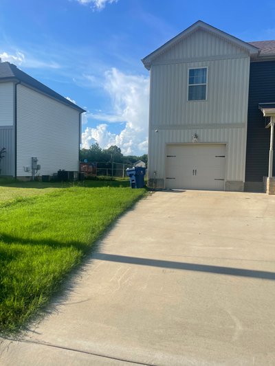 37 x 18 Driveway in Clarksville, Tennessee