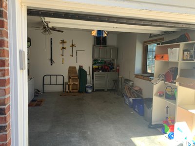 Small 10×15 Garage in Council Bluffs, Iowa