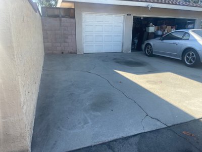 22 x 15 Driveway in Pomona, California near [object Object]