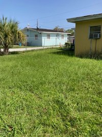 20 x 10 Unpaved Lot in Fort Pierce, Florida