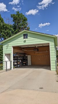 24 x 22 Garage in Aurora, Colorado