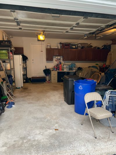 Medium 10×20 Garage in Roslyn Heights, New York