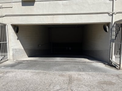 40 x 20 Parking Garage in California, California near [object Object]