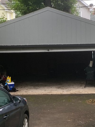 20 x 10 Garage in Rochester, New York