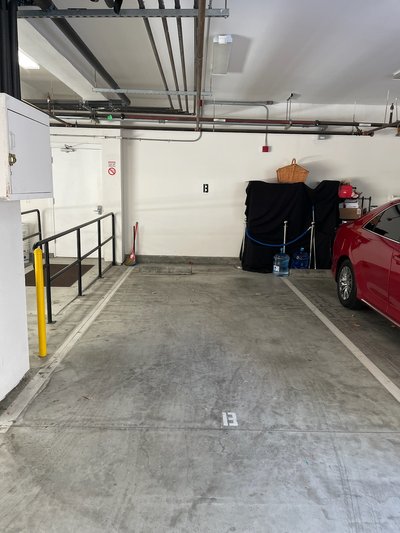 15x10 Parking Garage self storage unit in Millbrae, CA