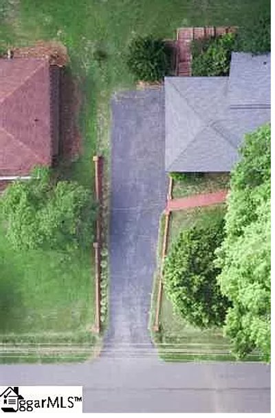 undefined x undefined Driveway in Spartanburg, South Carolina