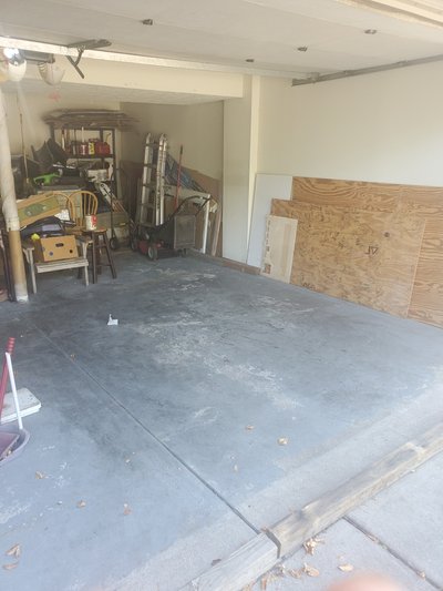 Small 10×10 Garage in Lincoln, Nebraska
