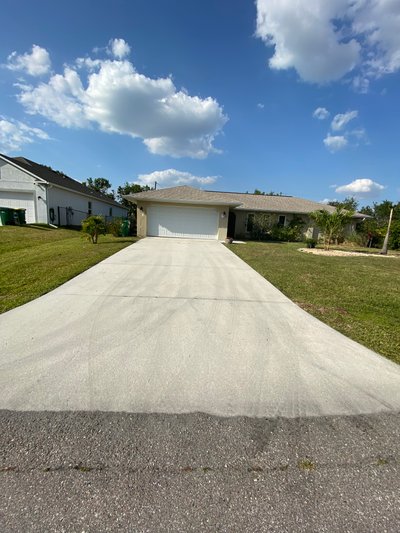 20 x 10 Driveway in Port Charlotte, Florida near [object Object]