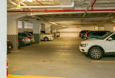 20 x 10 Parking Garage in Boston, Massachusetts