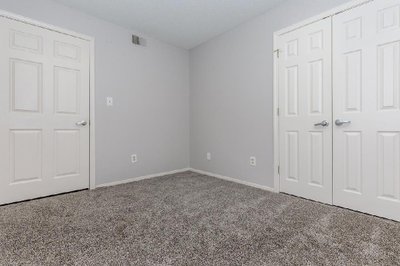10 x 10 Bedroom in Erlanger, Kentucky