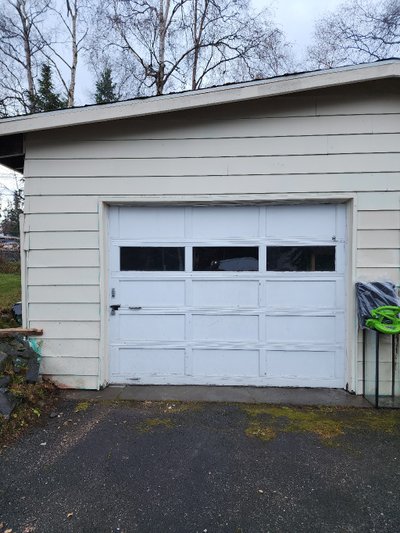 25 x 10 Garage in Anchorage, Alaska
