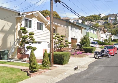 20×10 Garage in South San Francisco, CA near 403 Beech Ave 2