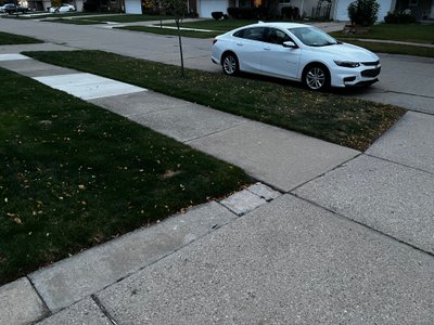 25 x 15 Street Parking in Sterling Heights, Michigan