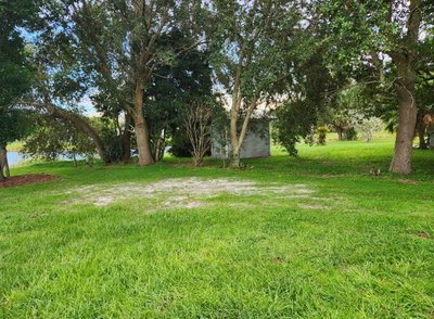40×10 Unpaved Lot in Kissimmee, Florida
