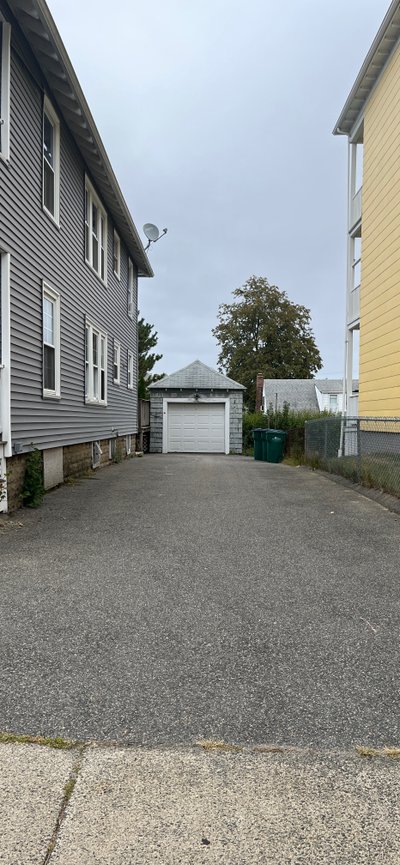 20 x 15 Driveway in Lynn, Massachusetts