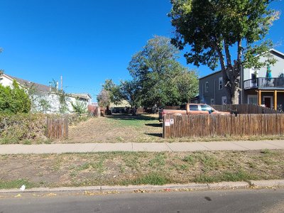 20×10 Unpaved Lot in Denver, Colorado